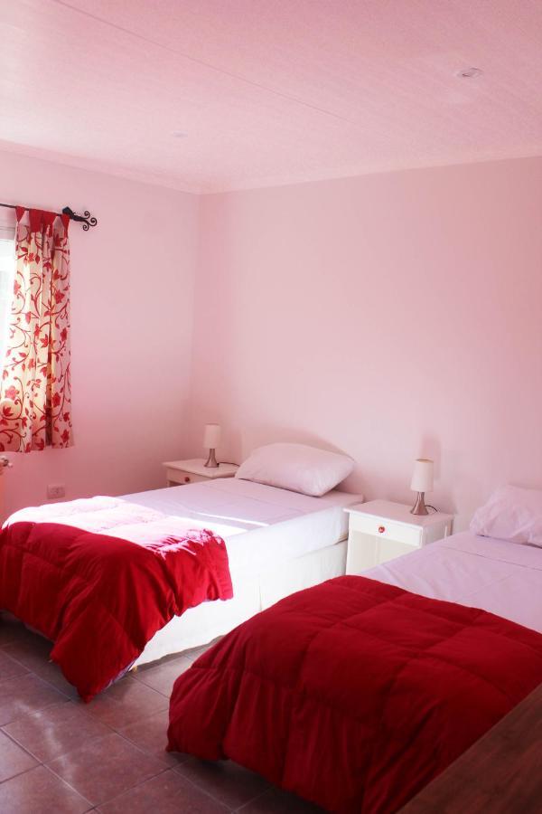 Hospedar Calafate - Los Lupinos Hotel El Calafate Buitenkant foto